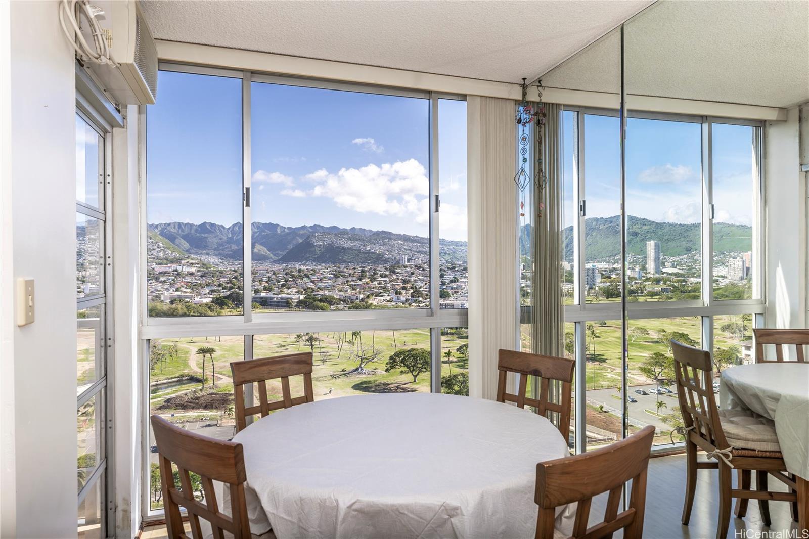 Canal House condo # 1904, Honolulu, Hawaii - photo 2 of 16