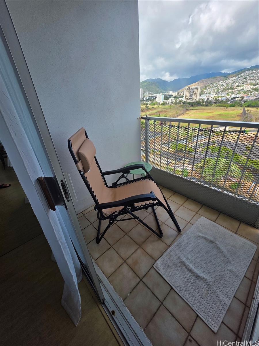 Canal House condo # 1904, Honolulu, Hawaii - photo 11 of 16