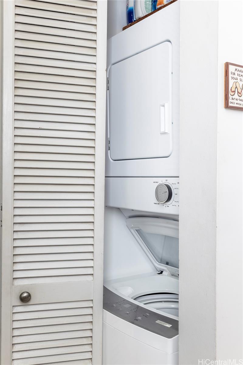 Canal House condo # 1904, Honolulu, Hawaii - photo 12 of 16