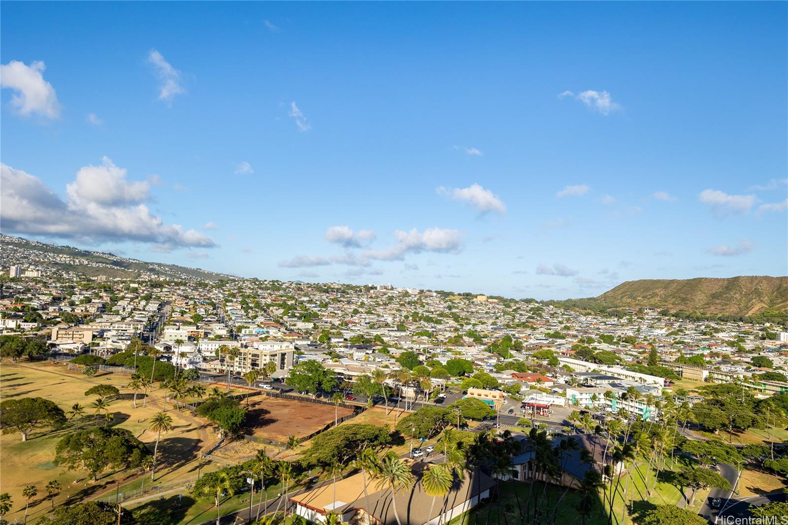 Canal House condo # 2104, Honolulu, Hawaii - photo 15 of 22