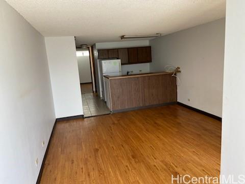 Canal House condo # 2206, Honolulu, Hawaii - photo 6 of 12