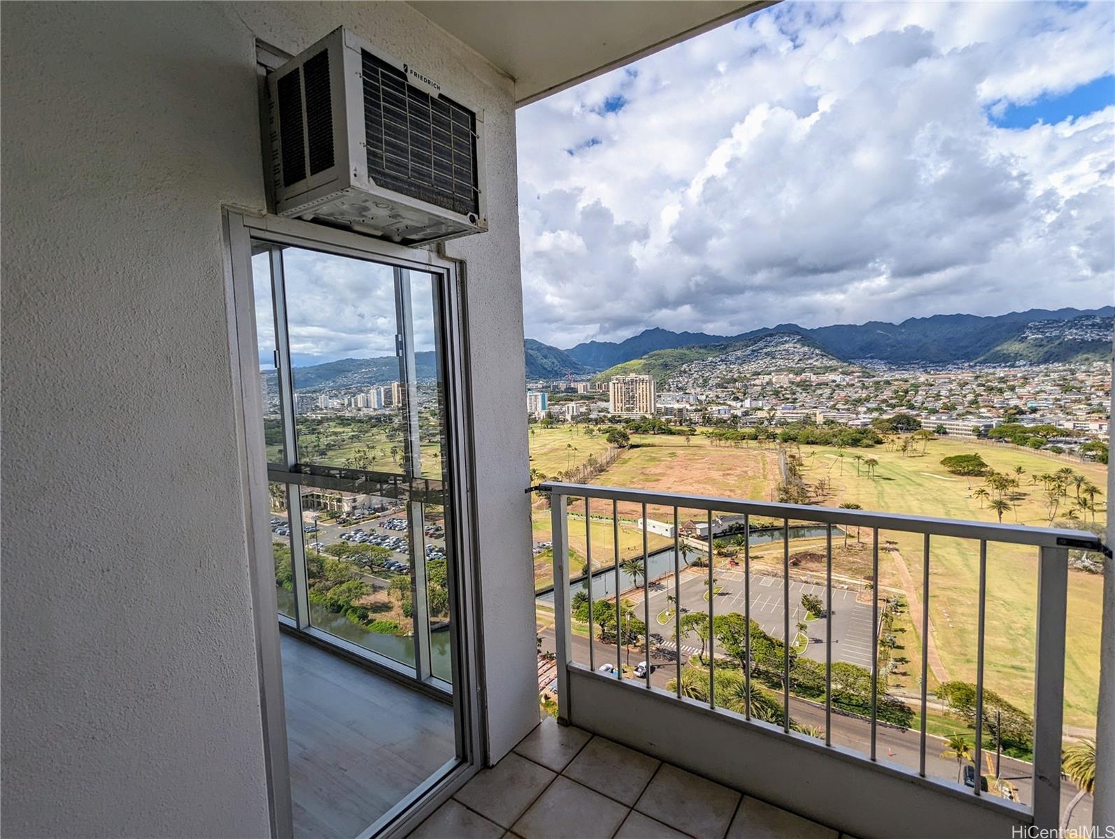 2611 Ala Wai Blvd Honolulu - Rental - photo 16 of 20