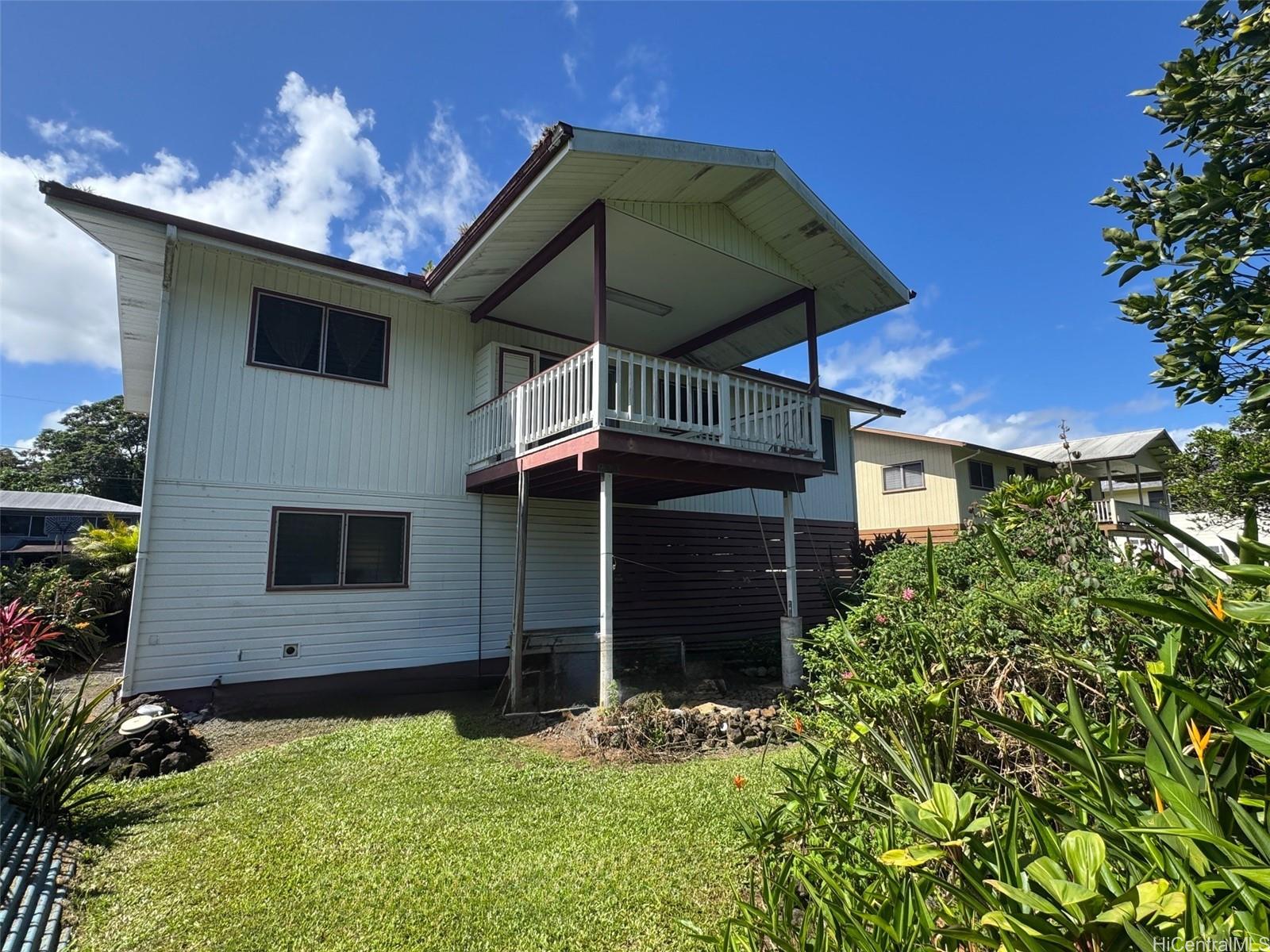 2615  Kinoole Street Waiakea Hmstd, South Hilo home - photo 3 of 24