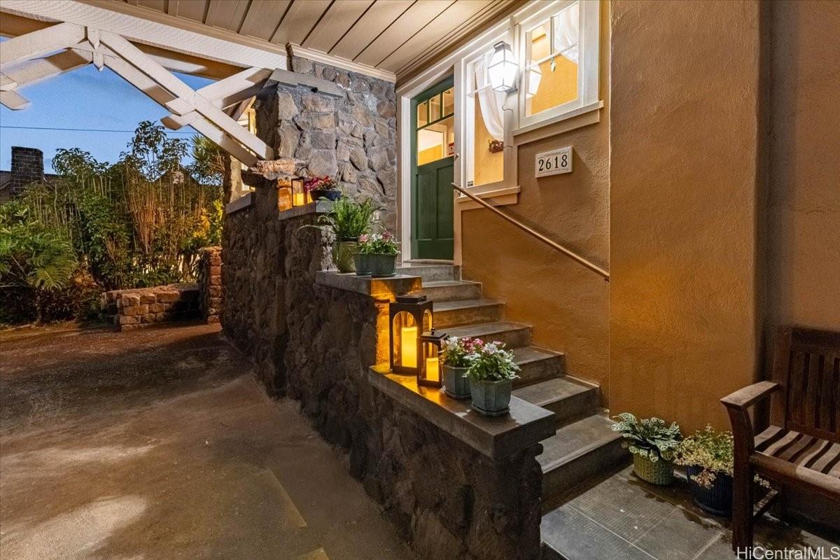 2618  Ferdinand Ave Manoa Area, Honolulu home - photo 20 of 24