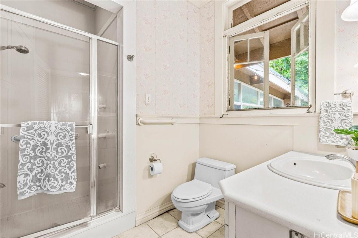 2618  Ferdinand Ave Manoa Area, Honolulu home - photo 9 of 24