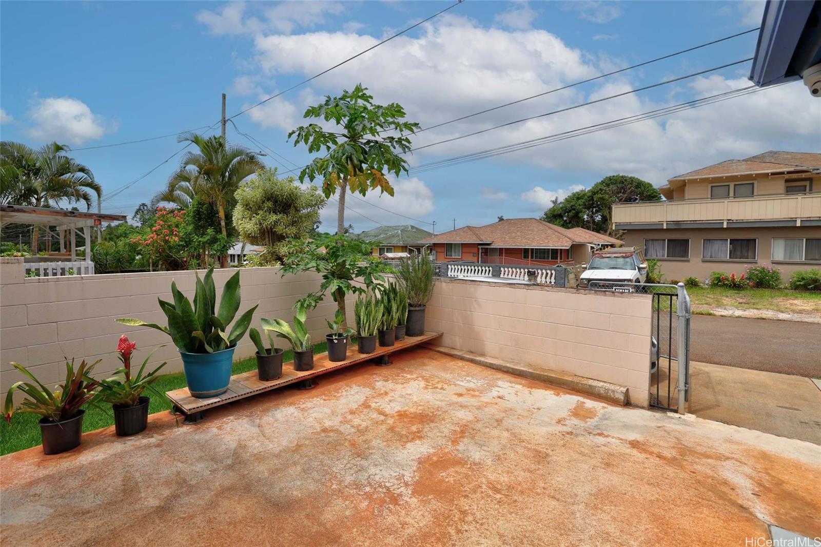 262  Thomas Street Wahiawa Area, Central home - photo 8 of 24