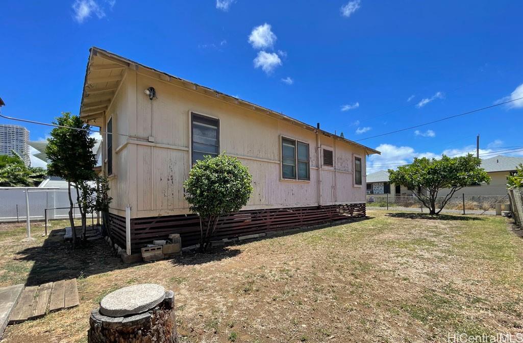 2620 B  Date Street Kapiolani, Honolulu home - photo 18 of 20