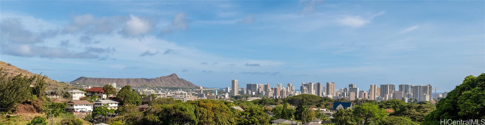 2626  Hillside Ave Manoa Area,  home - photo 1 of 25