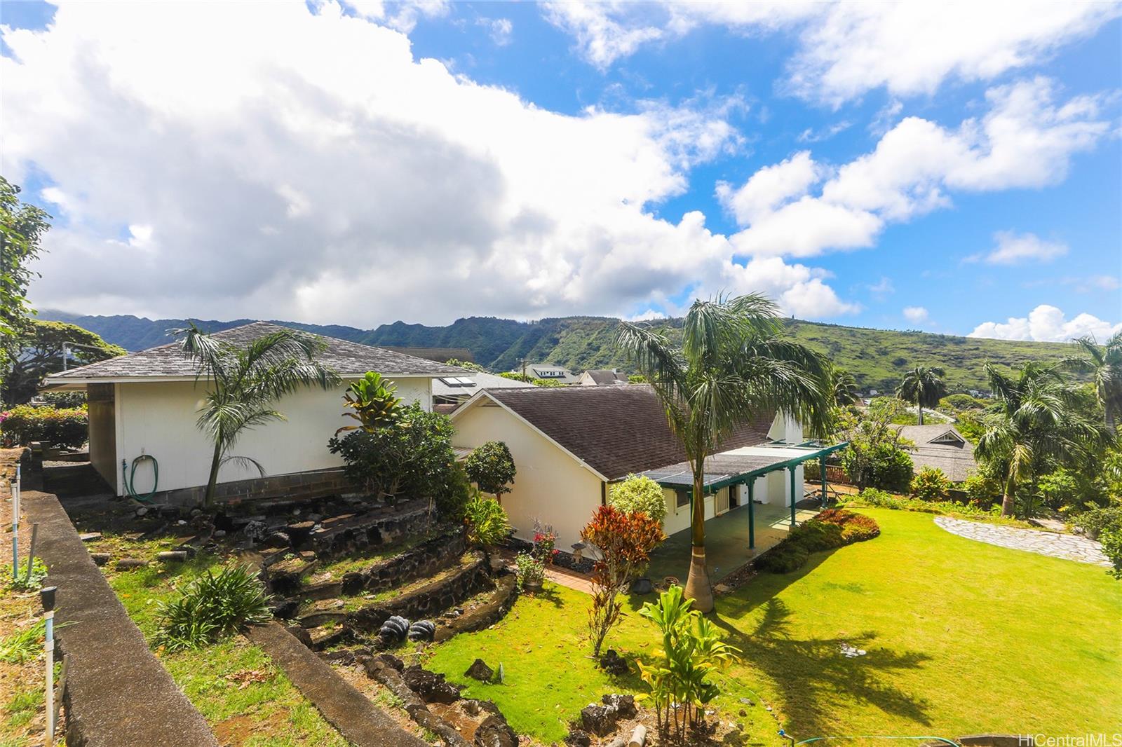 2626  Manoa Road Manoa Area, Honolulu home - photo 2 of 25