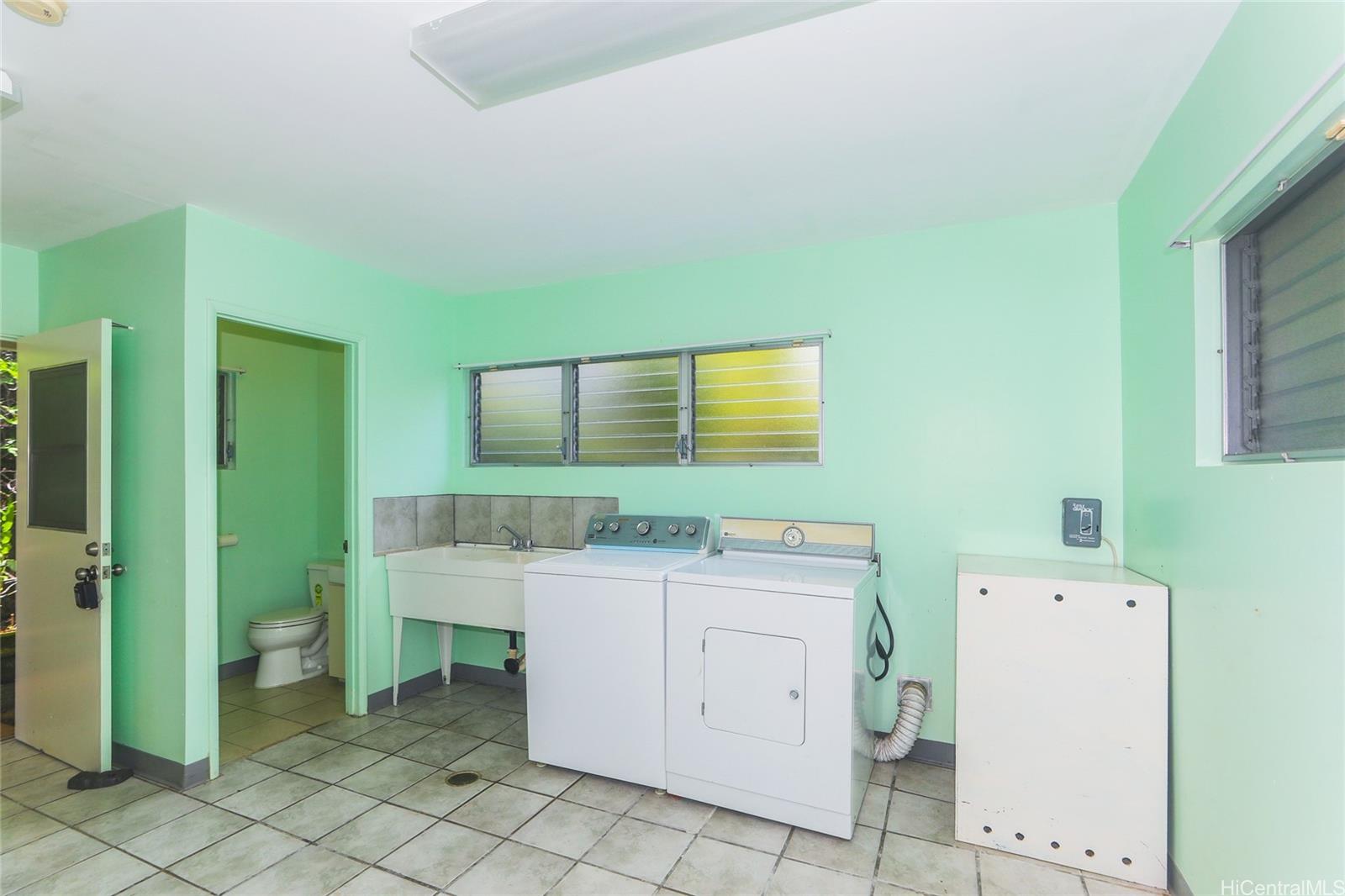 2626  Manoa Road Manoa Area, Honolulu home - photo 19 of 25