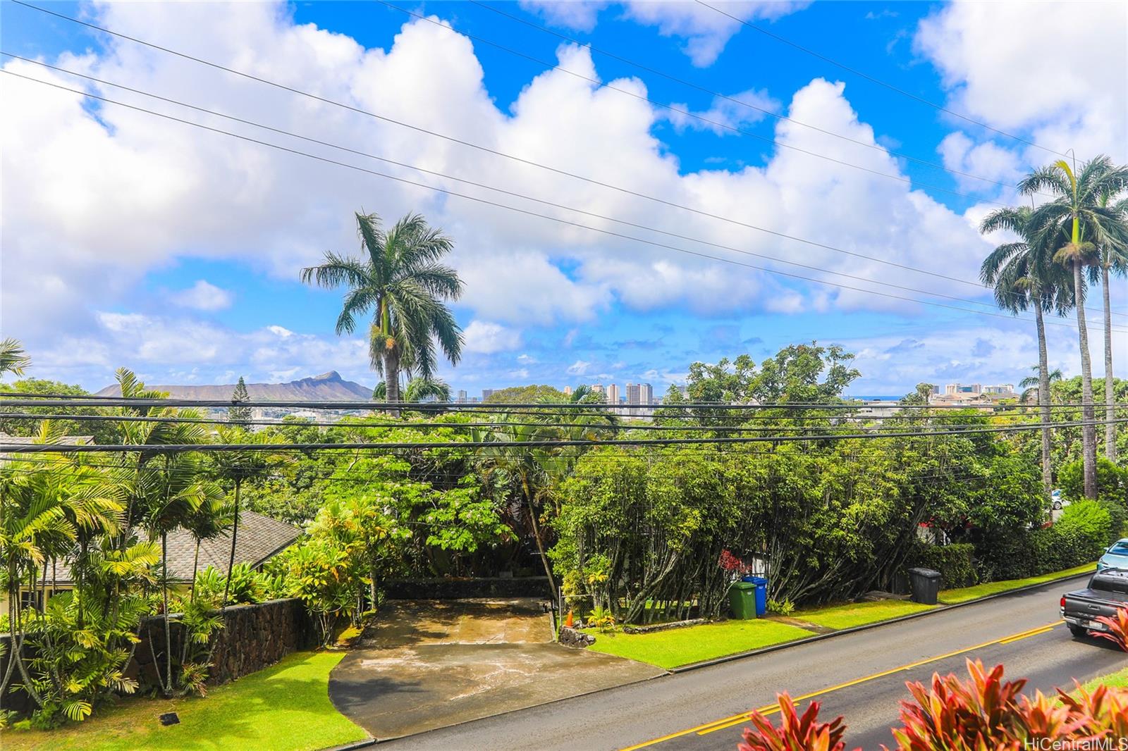 2626  Manoa Road Manoa Area, Honolulu home - photo 4 of 25