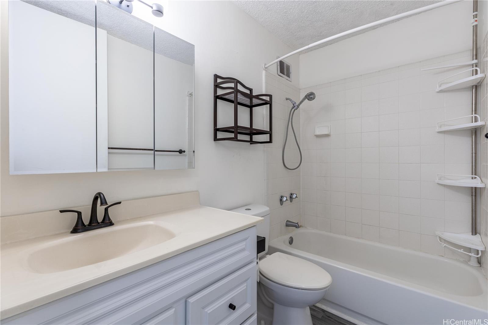 Plumeria Hale condo # 1403, Honolulu, Hawaii - photo 11 of 24