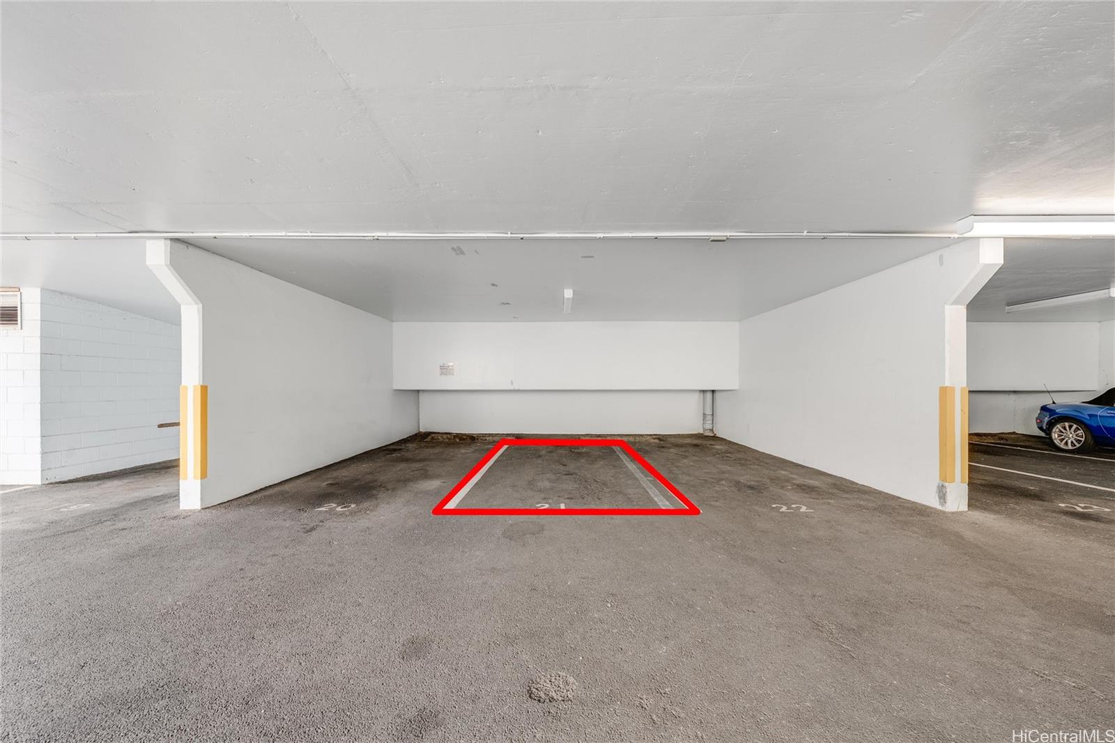 Plumeria Hale condo # 802, Honolulu, Hawaii - photo 23 of 25