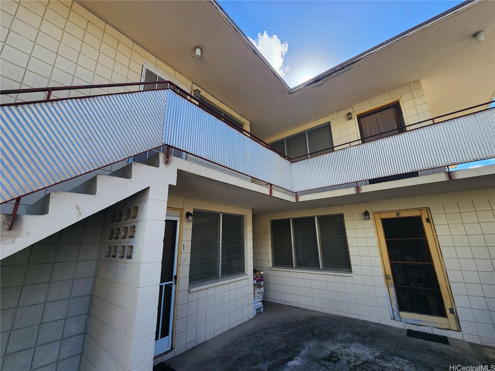 2633 Nakookoo St Honolulu - Multi-family - photo 2 of 14