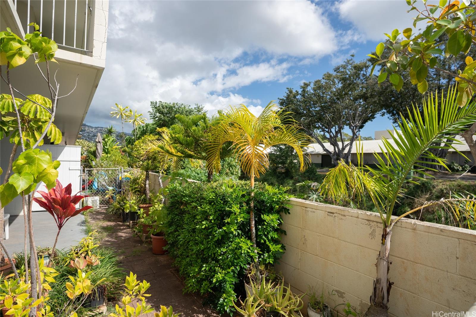 2636 Maunawai Pl Honolulu - Multi-family - photo 20 of 25