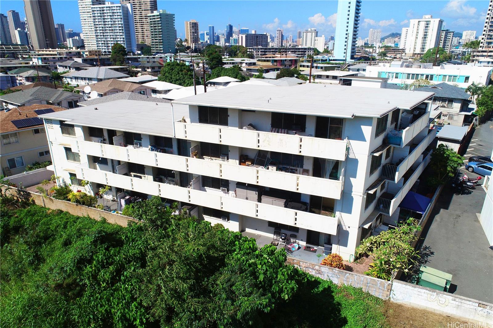 2636 Maunawai Pl Honolulu - Multi-family - photo 24 of 25