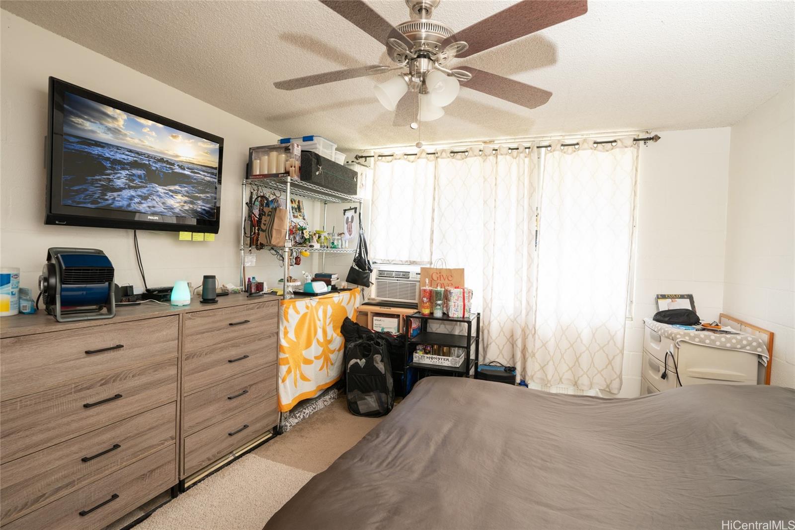 2636 Maunawai Pl Honolulu - Multi-family - photo 10 of 25