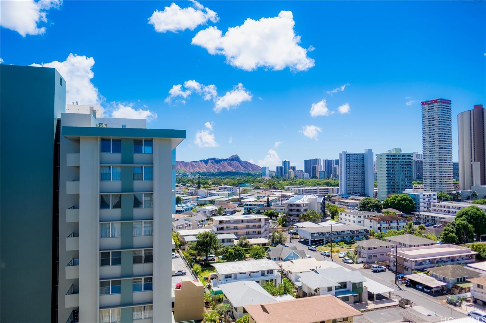 Hono Hale Towers condo # A111, Honolulu, Hawaii - photo 21 of 22