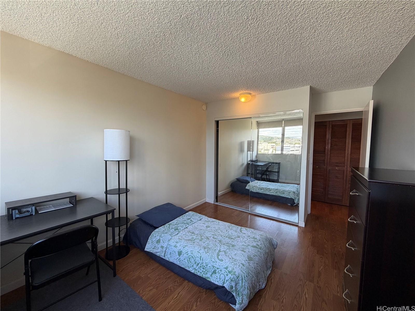 Hono Hale Towers condo # A53, Honolulu, Hawaii - photo 13 of 23