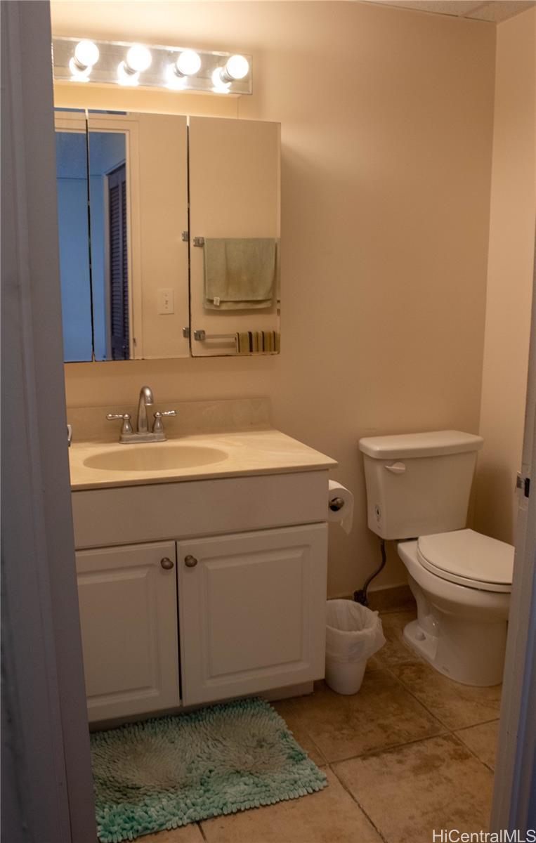 Hono Hale Towers condo # A53, Honolulu, Hawaii - photo 6 of 25