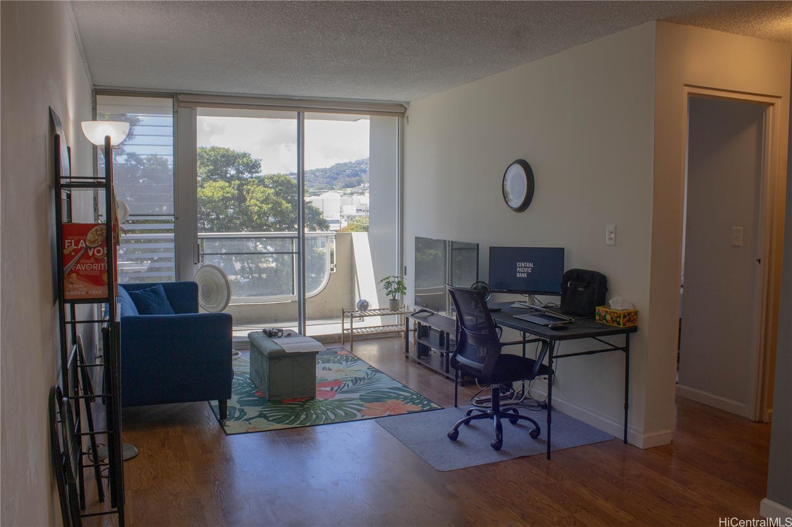 Hono Hale Towers condo # A53, Honolulu, Hawaii - photo 9 of 25