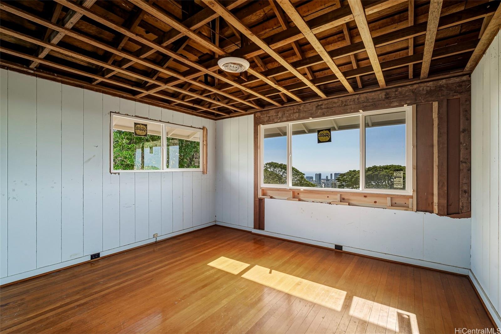 2641  Aaliamanu Place Makiki Heights, Honolulu home - photo 14 of 25