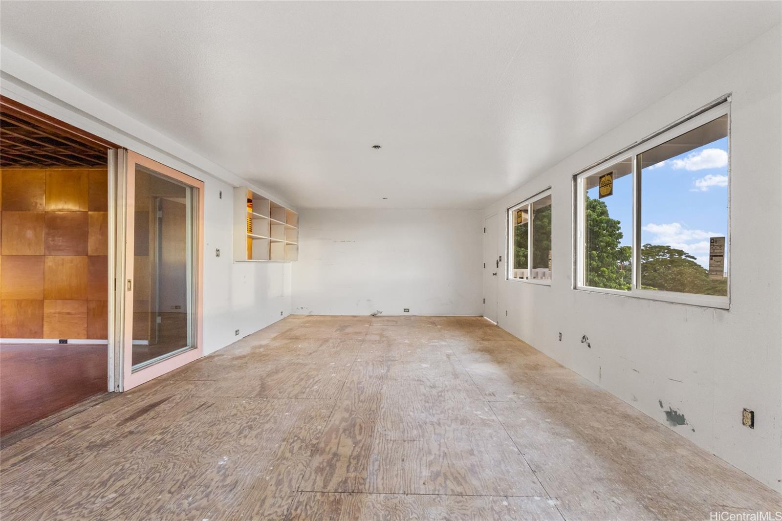 2641  Aaliamanu Place Makiki Heights, Honolulu home - photo 8 of 25