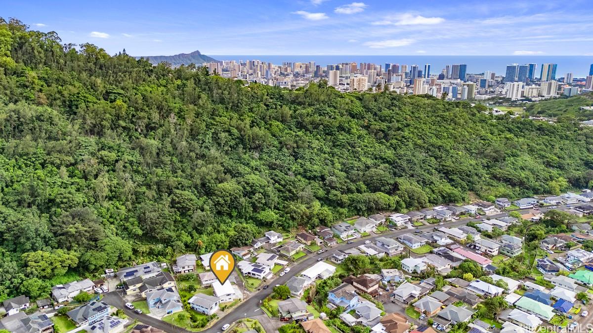 2645  Kekuanoni Street Pauoa Valley, Honolulu home - photo 12 of 22