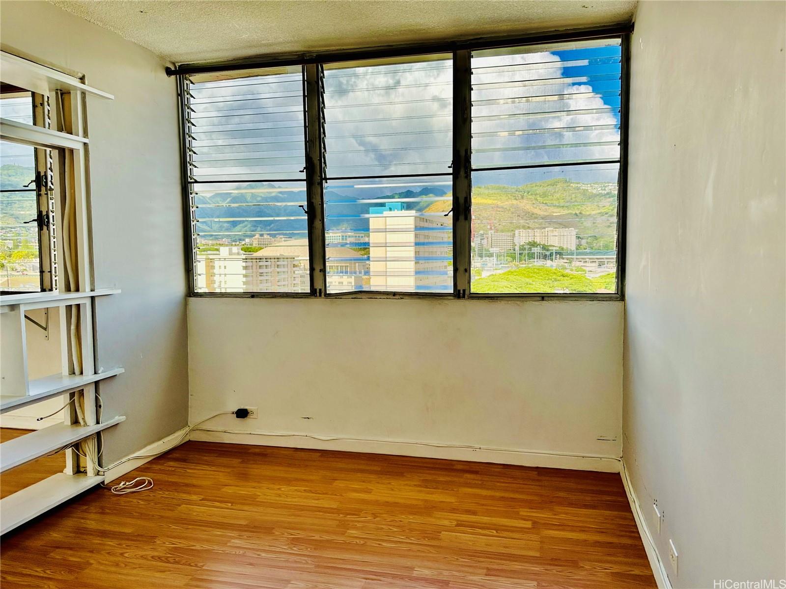 Hono Hale Towers condo # C85, Honolulu, Hawaii - photo 12 of 25