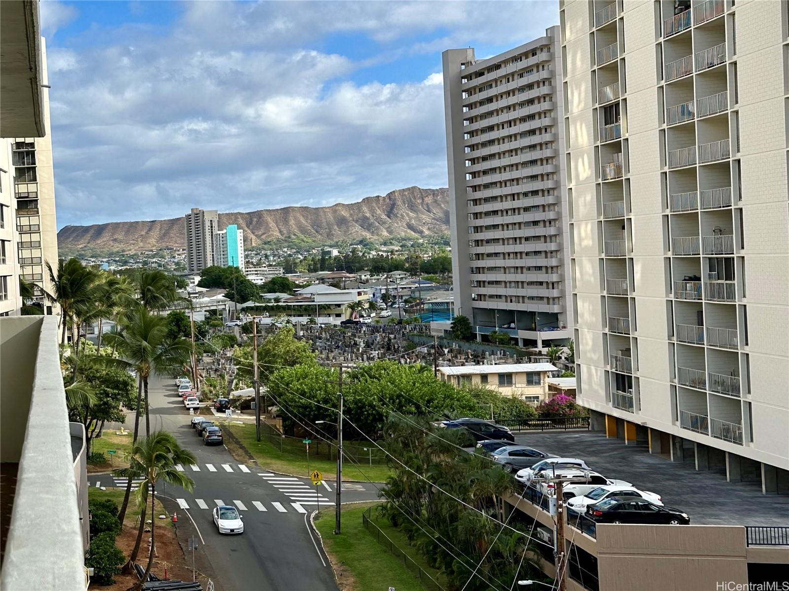 Hono Hale Towers condo # C85, Honolulu, Hawaii - photo 23 of 25