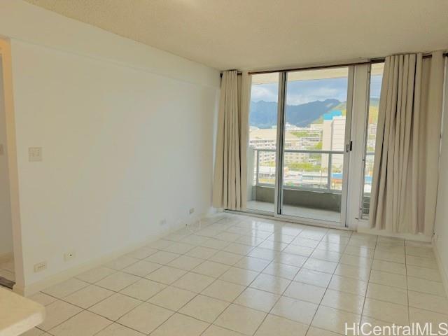 Hono Hale Towers condo # C93, Honolulu, Hawaii - photo 2 of 25