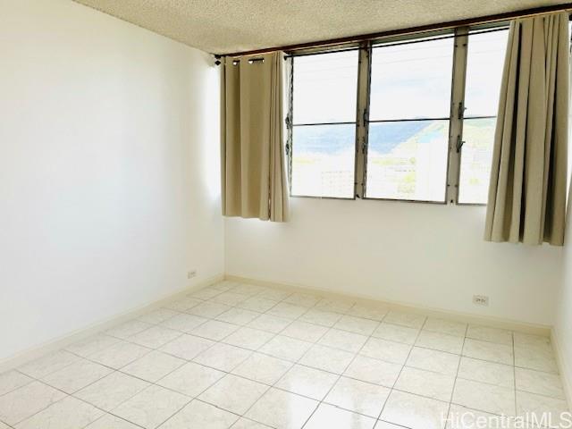 Hono Hale Towers condo # C93, Honolulu, Hawaii - photo 8 of 25