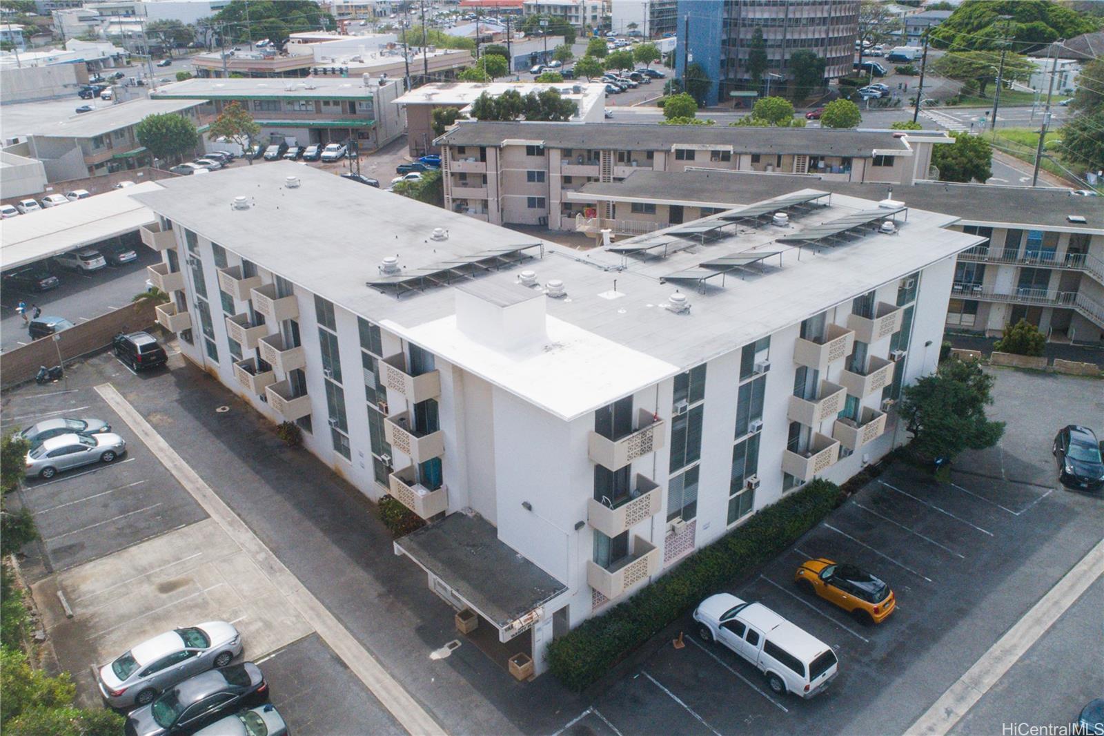 Varsity Villa condo # 411, Honolulu, Hawaii - photo 21 of 24