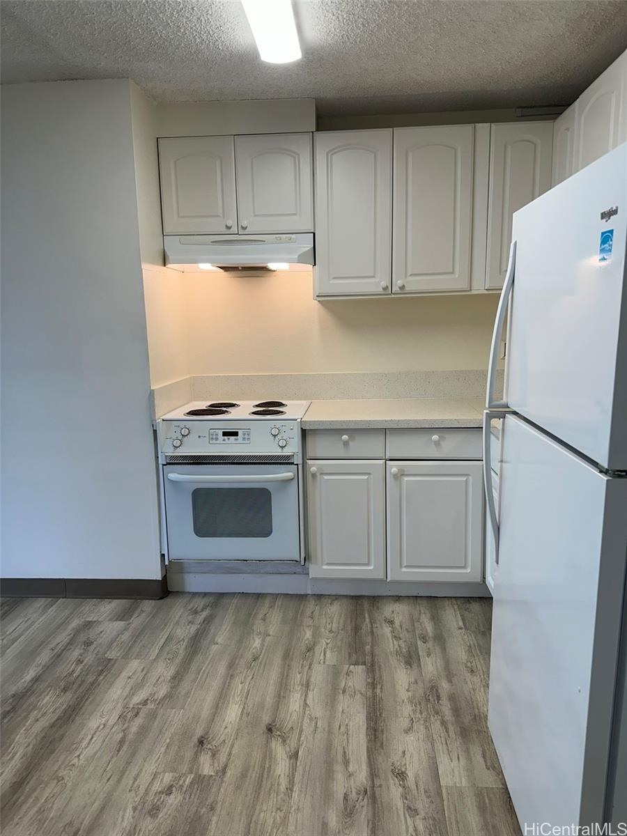 2651 Kuilei Street Honolulu - Rental - photo 2 of 19