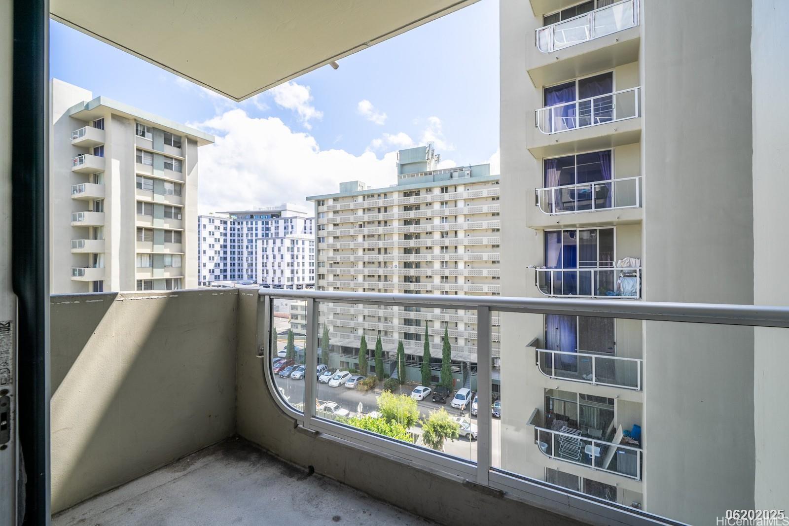 2651 Kuilei Street Honolulu - Rental - photo 11 of 22