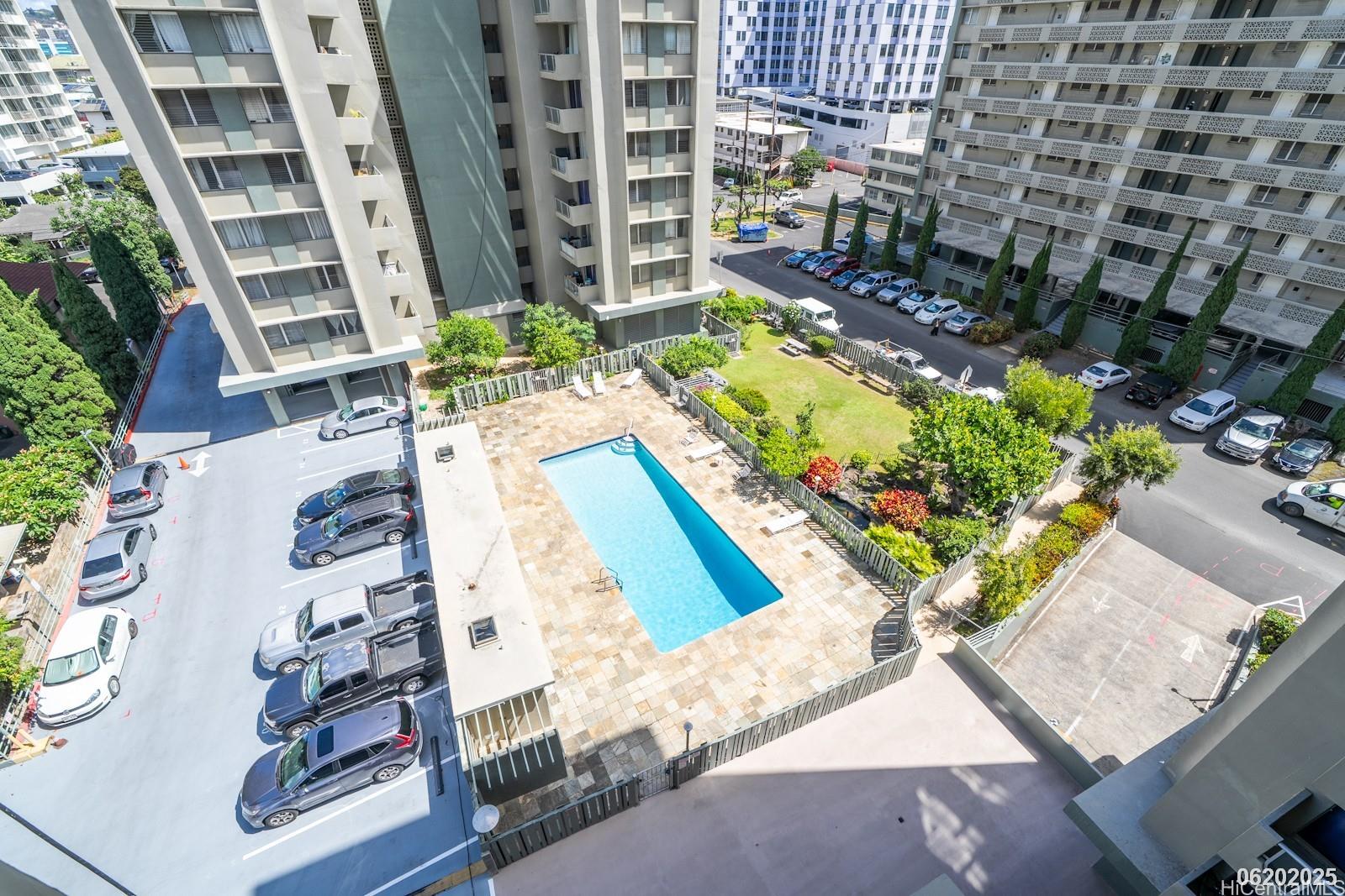 2651 Kuilei Street Honolulu - Rental - photo 13 of 22