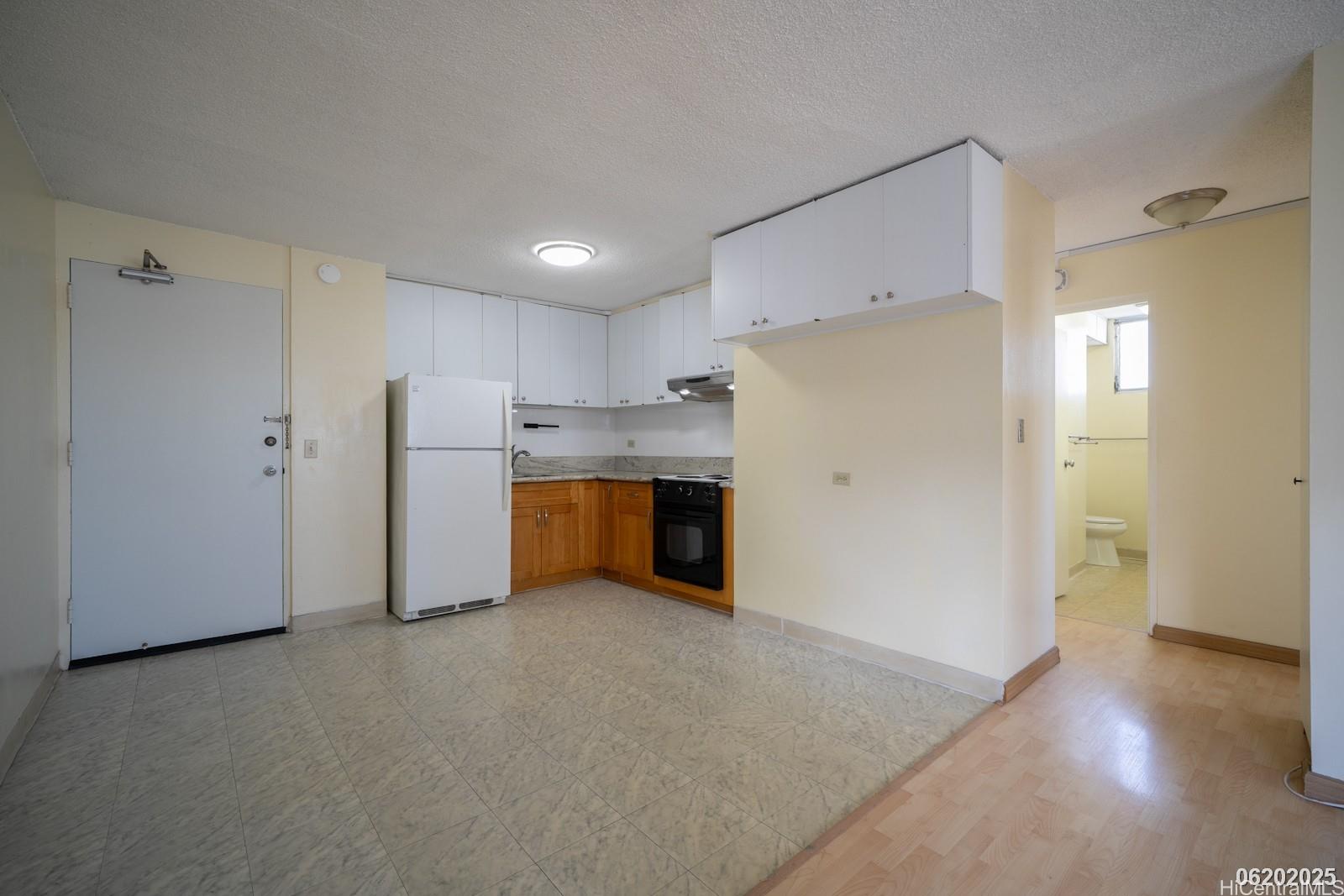 2651 Kuilei Street Honolulu - Rental - photo 14 of 22