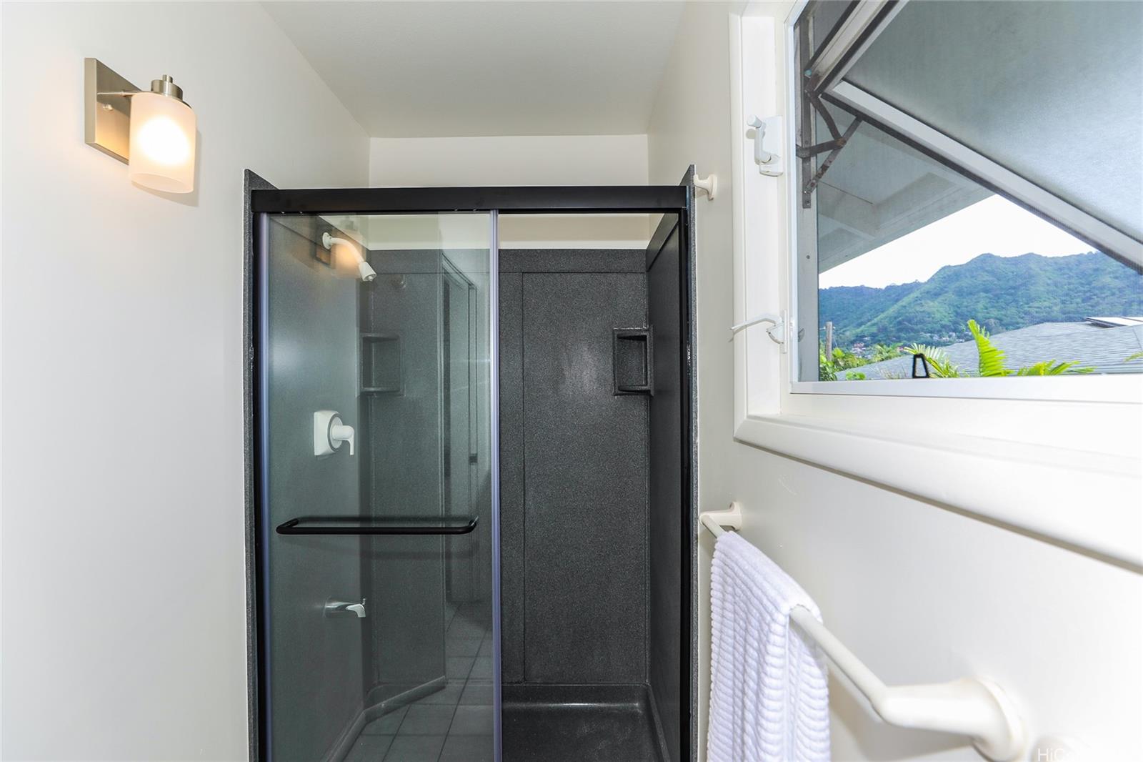 2654  Lowrey Ave Manoa Area, Honolulu home - photo 11 of 25