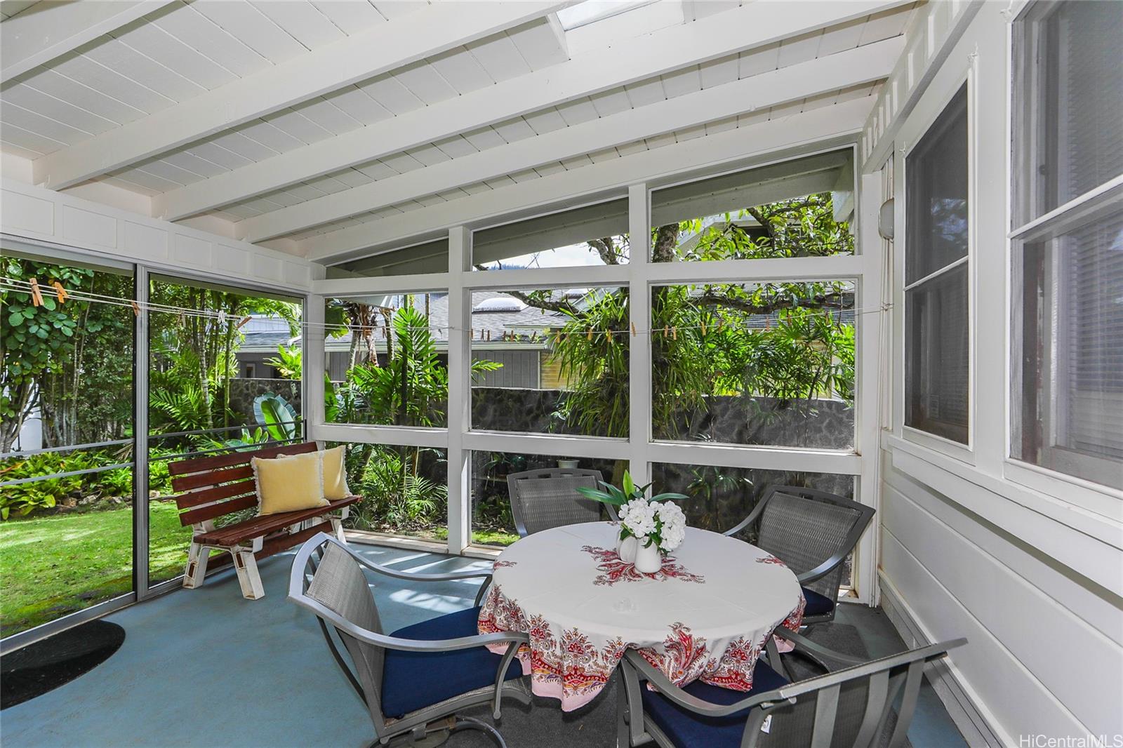 2654  Lowrey Ave Manoa Area, Honolulu home - photo 19 of 25