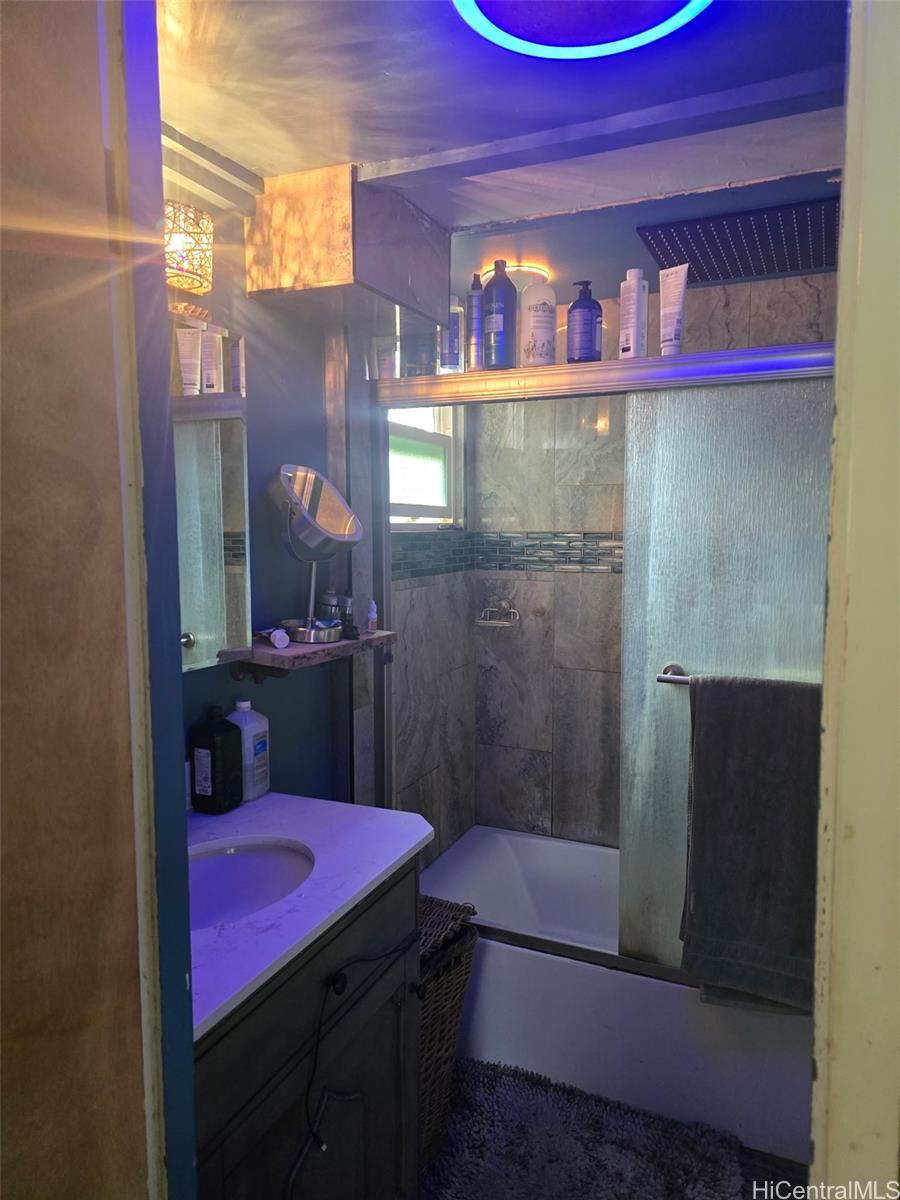 2667  Puninoni Street Wahiawa Heights, Central home - photo 15 of 25