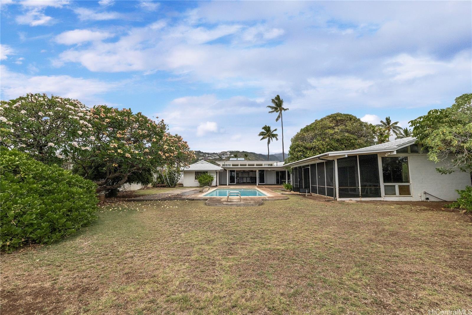 268  Wailupe Circle Wailupe Area, Diamond Head home - photo 11 of 12