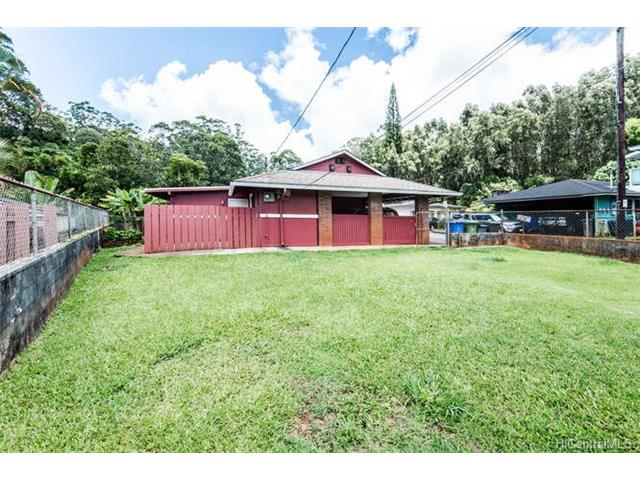 2684  Puninoni Pl Wahiawa Heights, Central home - photo 2 of 15