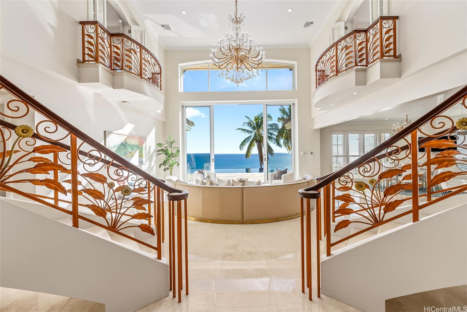 269  Kaialii Pl Hawaii Loa Ridge, Diamond Head home - photo 2 of 16