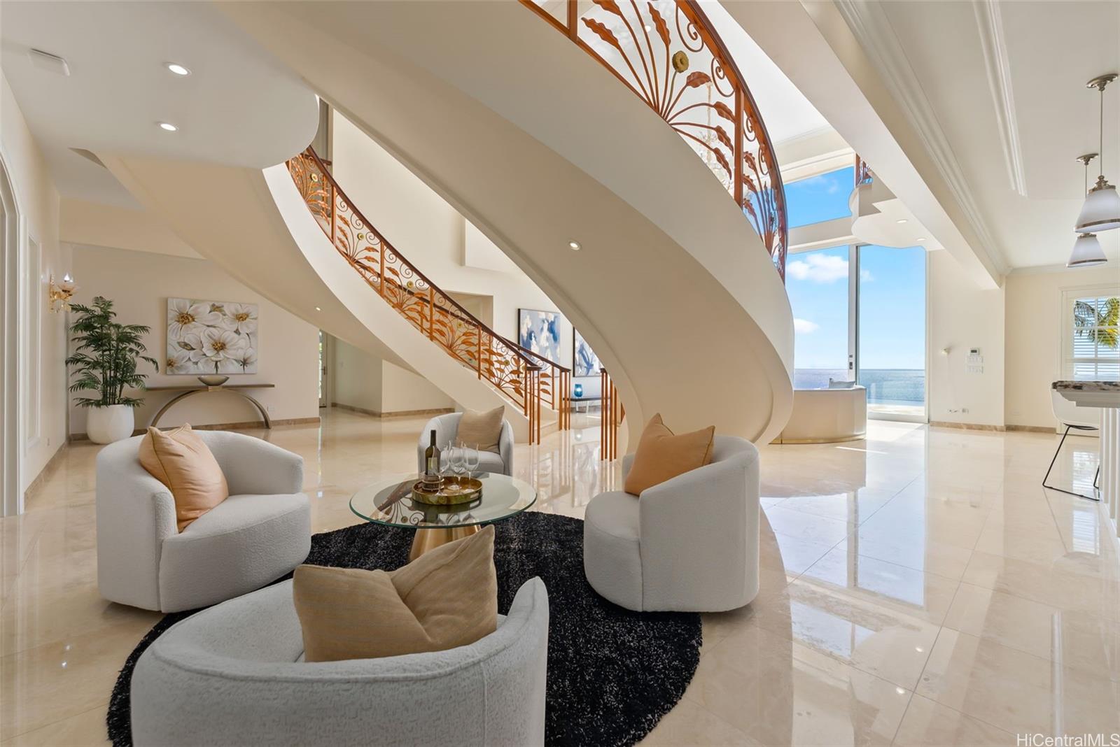 269  Kaialii Place Hawaii Loa Ridge, Diamond Head home - photo 7 of 25