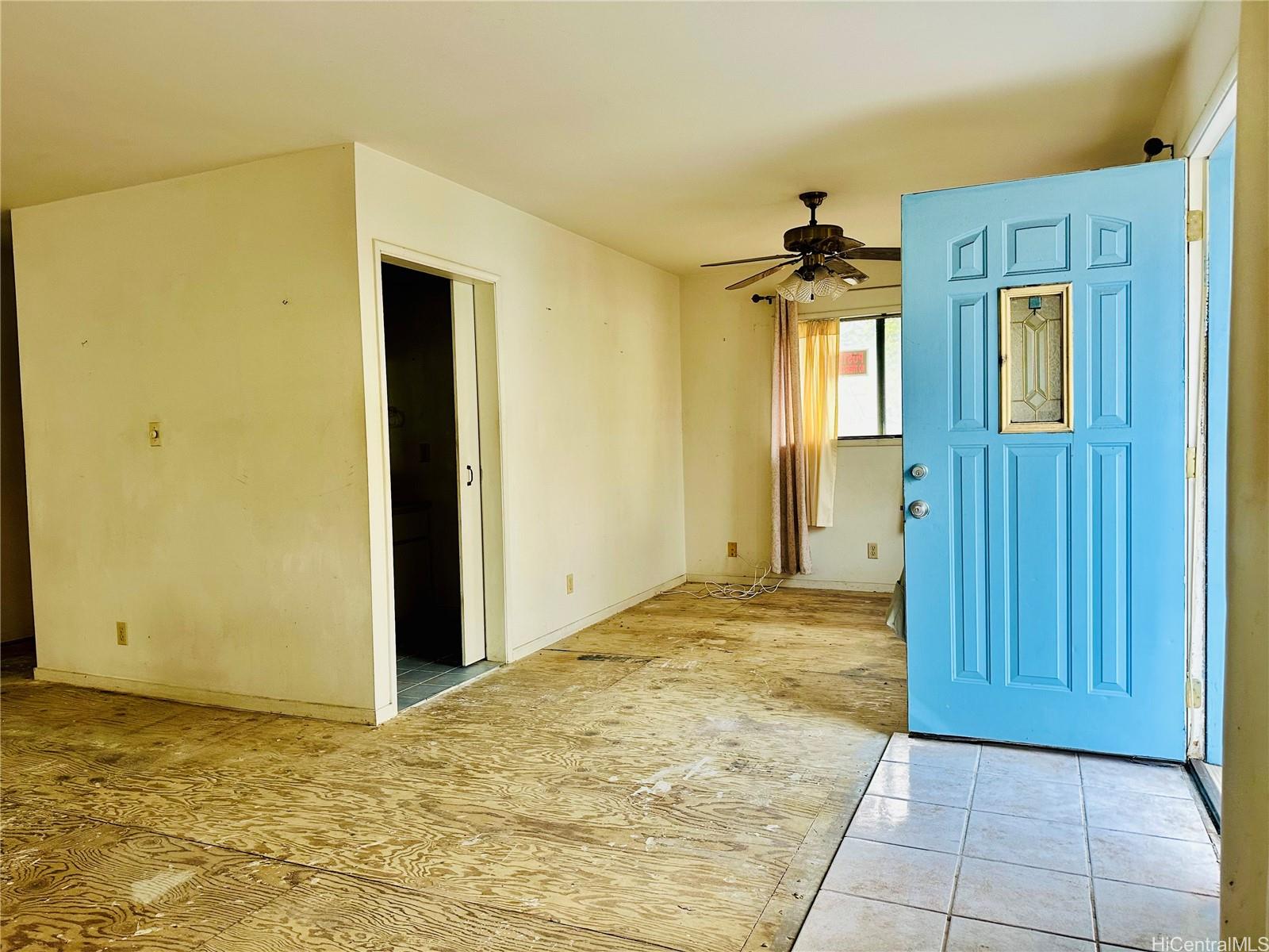 27  Kauila Street Nuuanu-lower, Honolulu home - photo 3 of 20