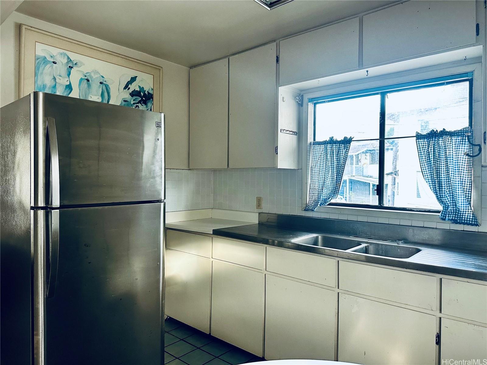 27  Kauila Street Nuuanu-lower, Honolulu home - photo 7 of 20