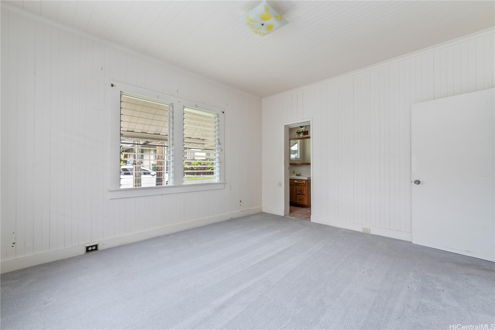 2712  Pulena Place Manoa Area, Honolulu home - photo 11 of 25