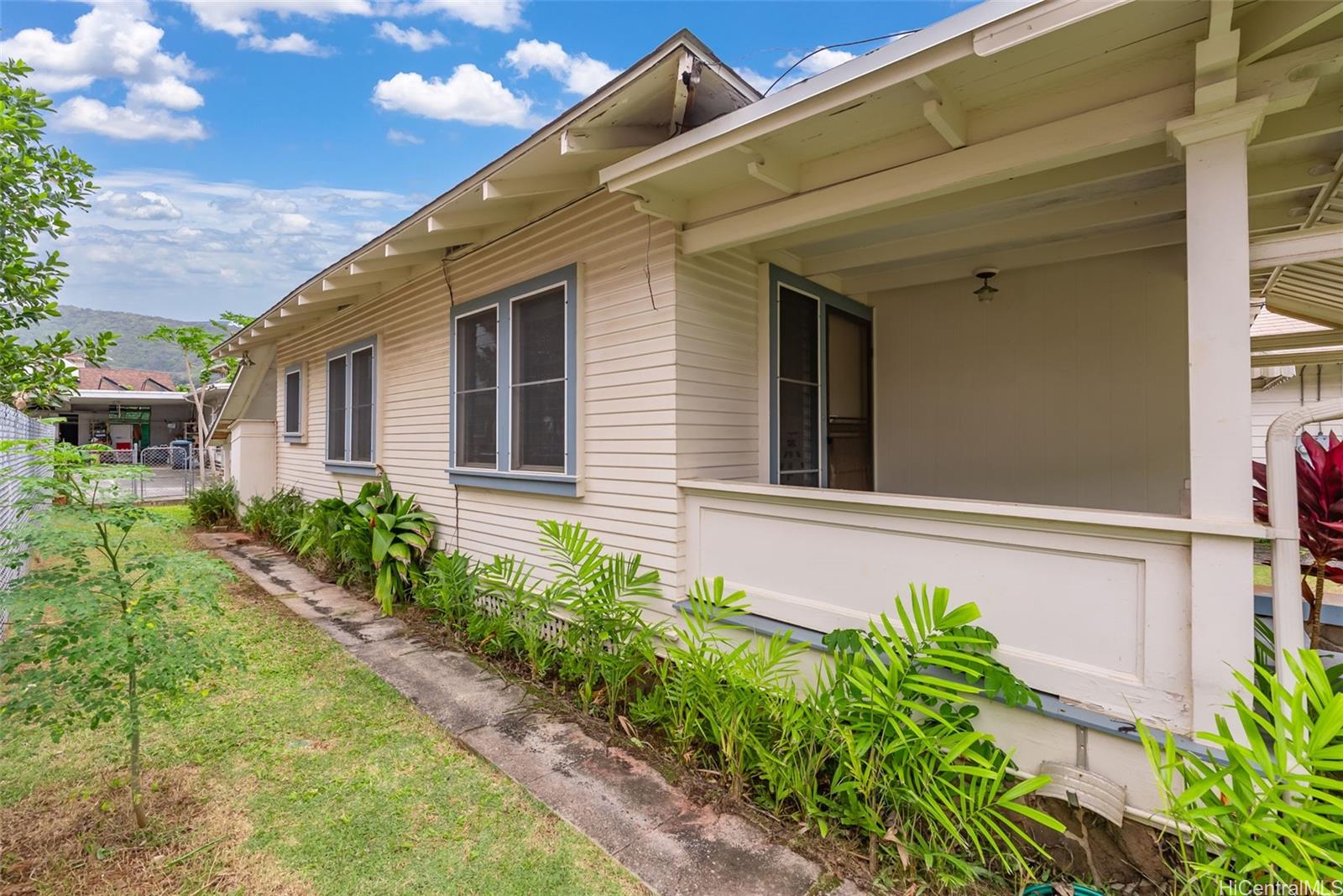 2712  Pulena Place Manoa Area, Honolulu home - photo 22 of 25