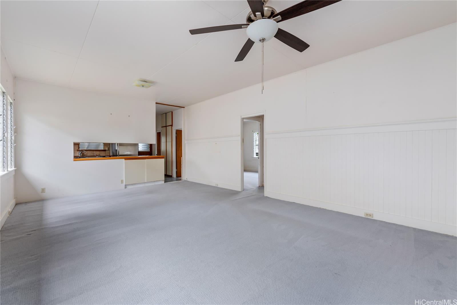 2712  Pulena Place Manoa Area, Honolulu home - photo 7 of 25