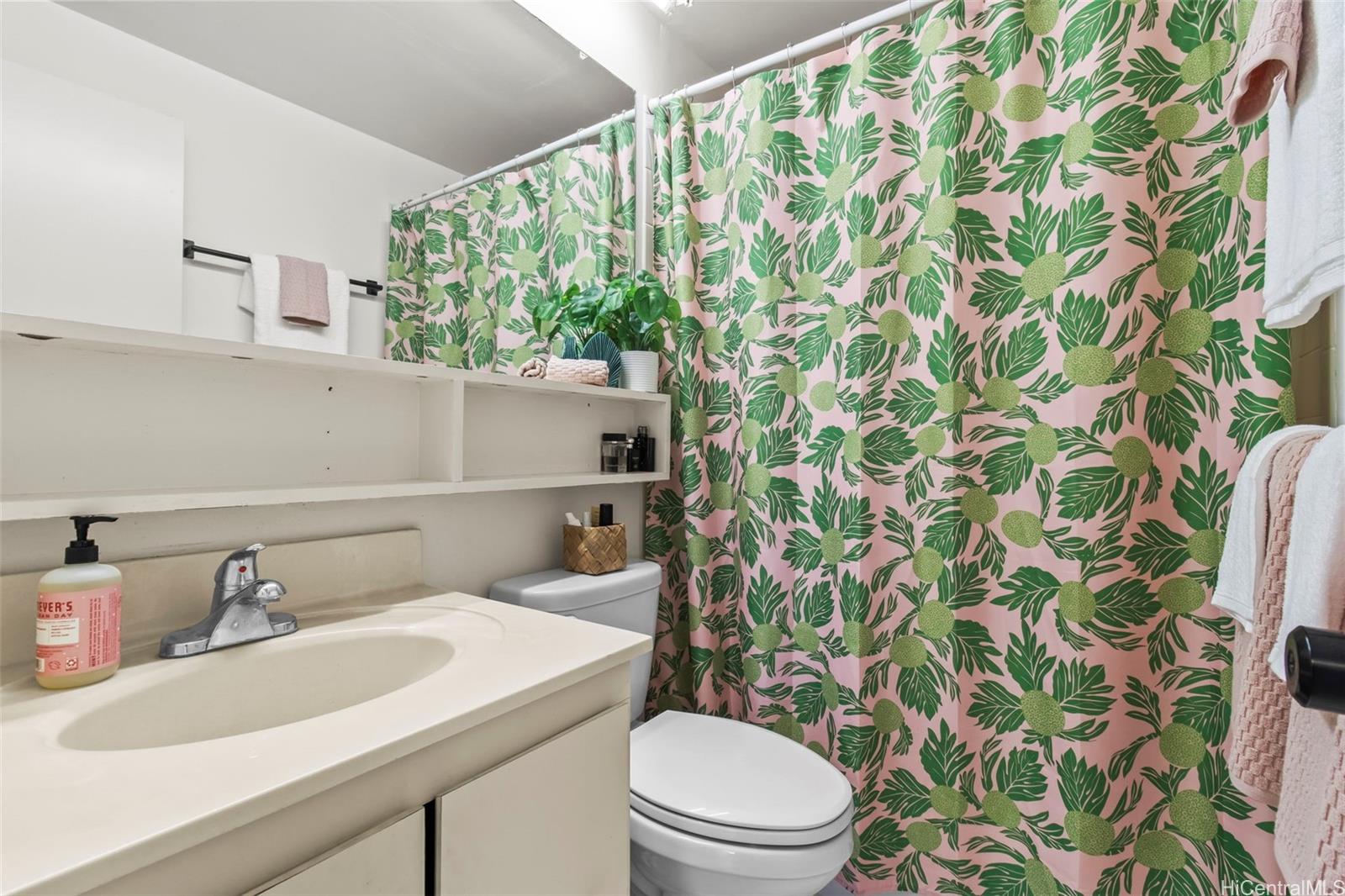 Kings Gate condo # 1103, Honolulu, Hawaii - photo 10 of 18